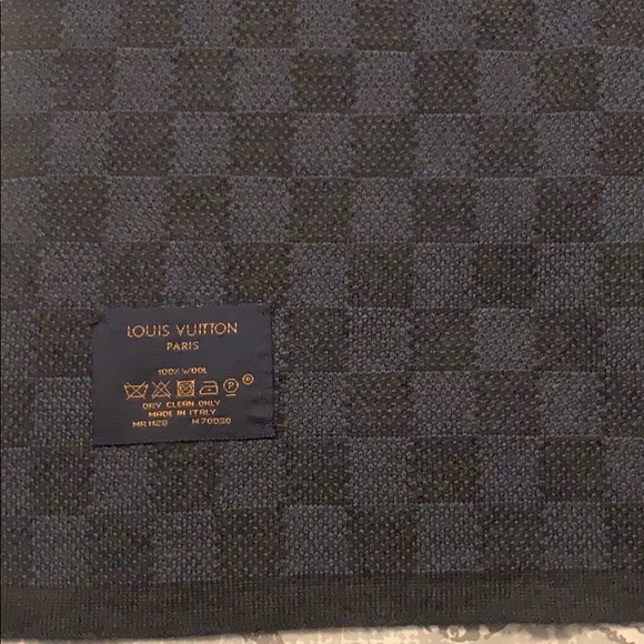 Authentic 100% Louis Vuitton Hat and Scarf - Picture 7 of 16